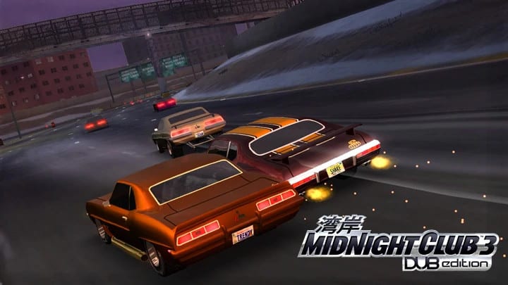 Two cars race in Detroit in Midnight Club 3: Dub Edition.