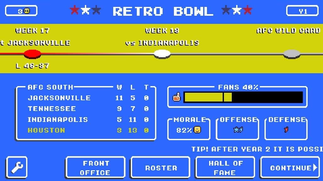 RETRO BOWL COLLEGE - Play Online for Free!