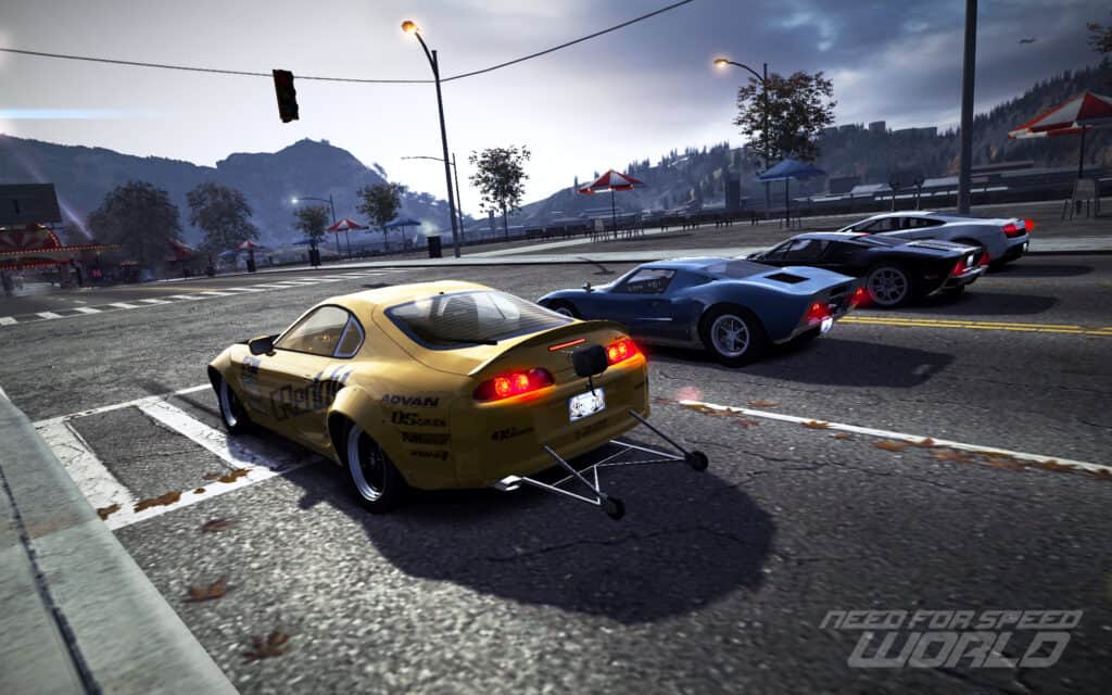 Online multiplayer race in Need for Speed: World.